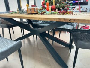 Fuscina Christmas table